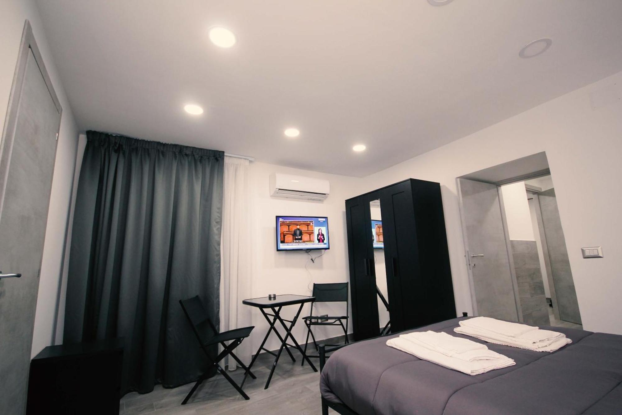 Almat Domus Apartment Napoli Ruang foto